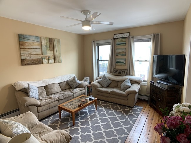 Building Photo - 142 K St Unit 2