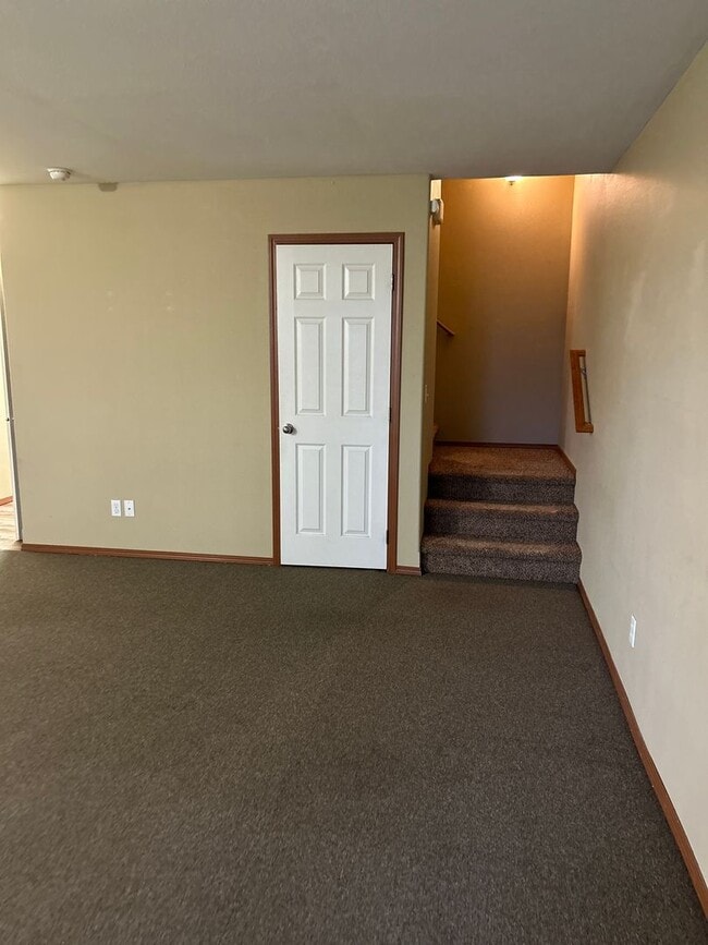 Photo - Townhouse for Rent in North Spokane