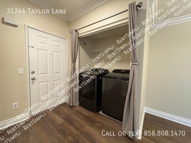 Photo - 31244 Taylor Ln