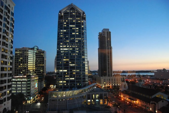 Photo - 1240 India St Unidad 1203