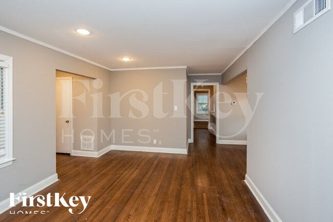 Photo - 4549 Leatherwood Ave