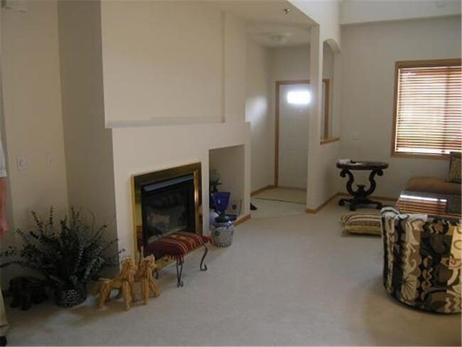 Photo - 1709 Elm St