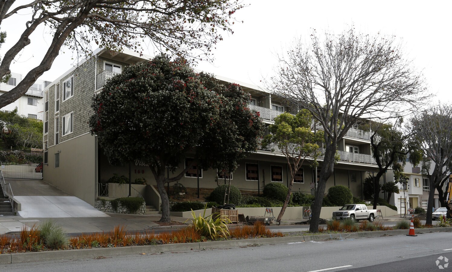 Photo - Vista Monterey