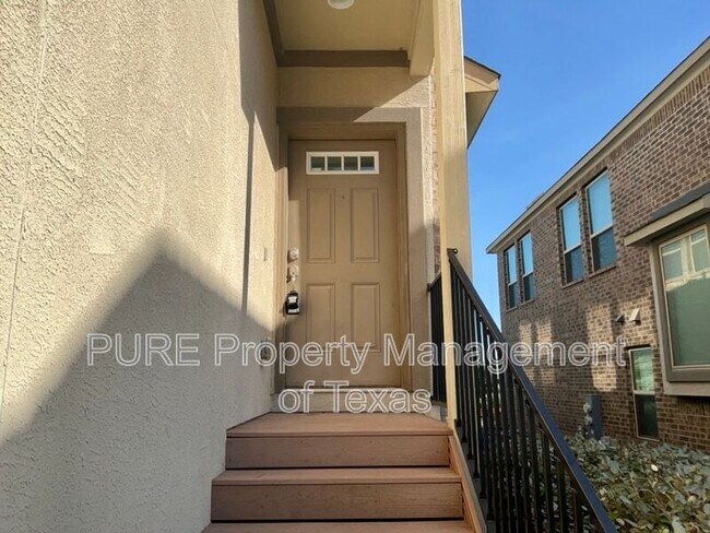 Photo - 18005 Pomelo Ln