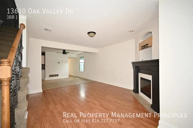 Photo - 13610 Oak Valley Dr