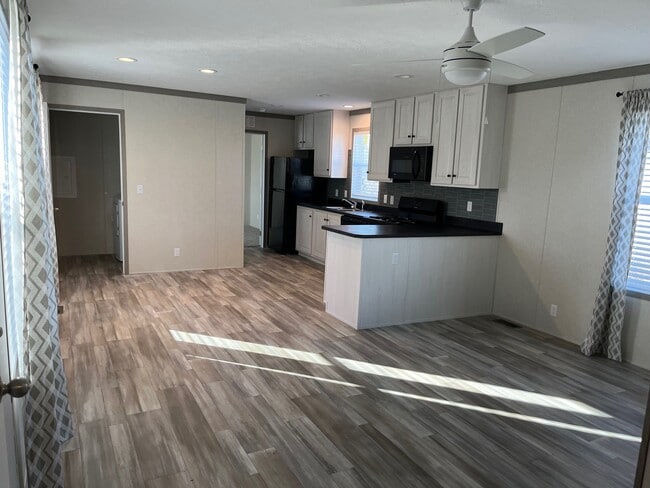 Photo - 151 Donald Ave