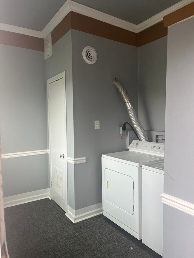 Photo - 4200 Deer Park Rd Unidad 2