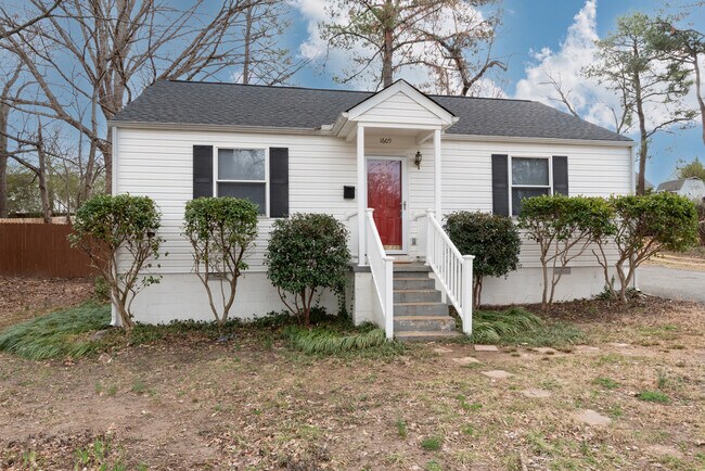 Photo - 1609 Glenside Dr House