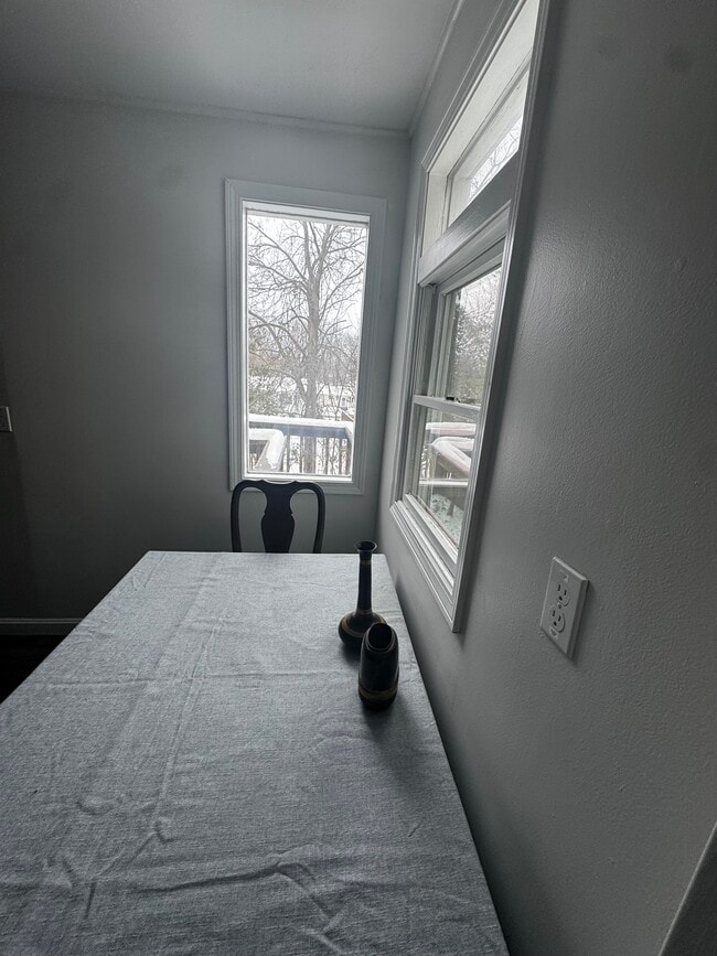 Photo - 150 Ethan Allen Pky Unit B