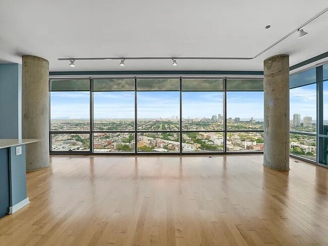 Photo - 860 W Blackhawk St Unit 2804