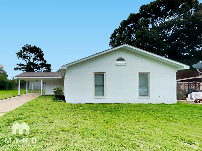 Building Photo - 6300 Valleybrook Cove Rental