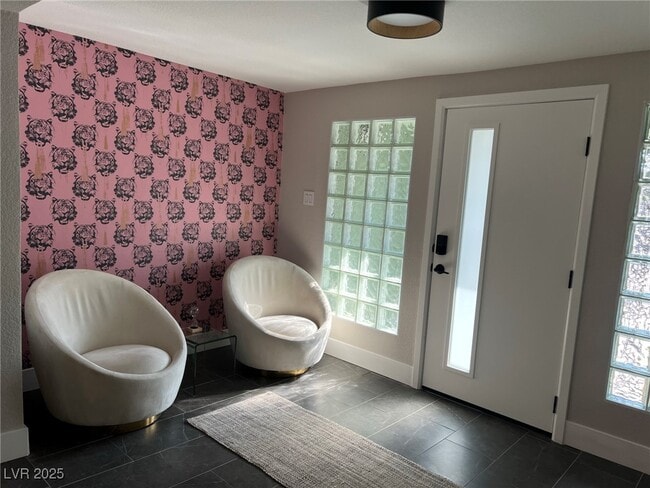 Photo - 1001 Griffith Ave