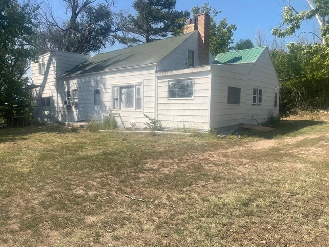 Photo - 812 W 1st St House