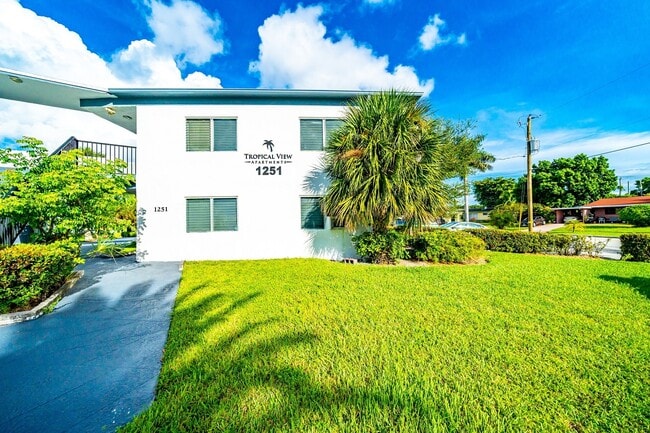 Tropical View Apartments Margate