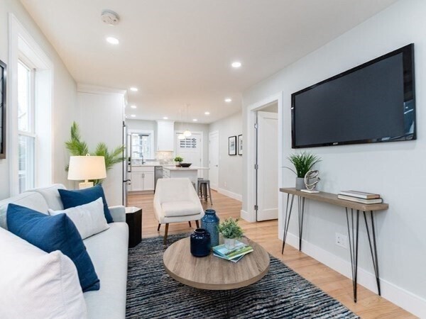 Photo - 70 Moreland St Unidad 1