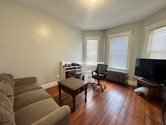 Photo - 15 Cawfield St Unit 1