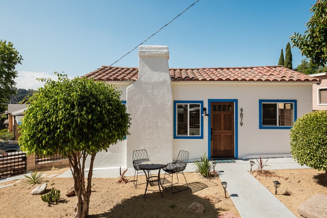 Building Photo - 4879 Hartwick St