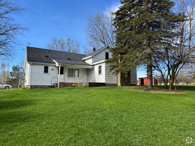 Building Photo - 4251 3 Mile Rd Rental
