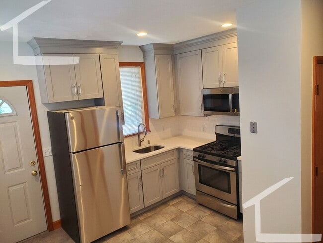 Building Photo - Check out this 1.5 bed in Brighton....