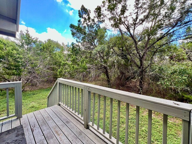 Photo - Hill Country Studio Apartment