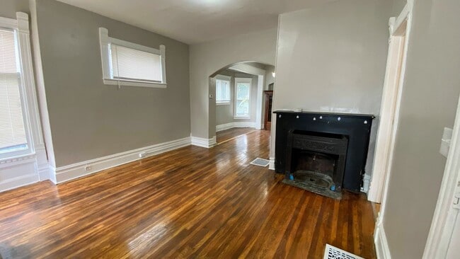 Photo - 1054 Lafayette Ave SE Unit Apt 1