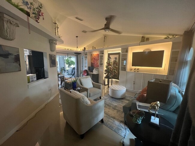 Photo - 3/2/2 Seasonal home in Deep Creek