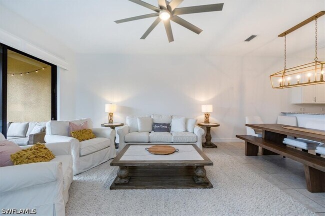 Photo - 13553 Coronado Dr