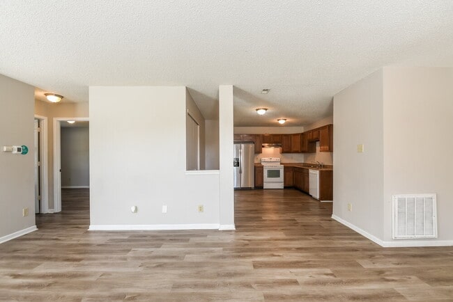 Photo - 526 Florence Dr