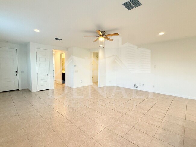 Photo - 11682 N 188th Dr