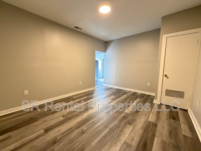 Photo - 243 S Main St Unit 8