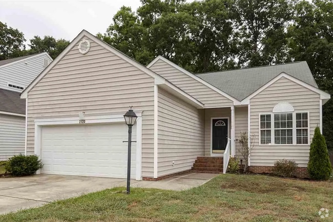 Building Photo - 3 Bedroom Ranch Near NCSU Rental