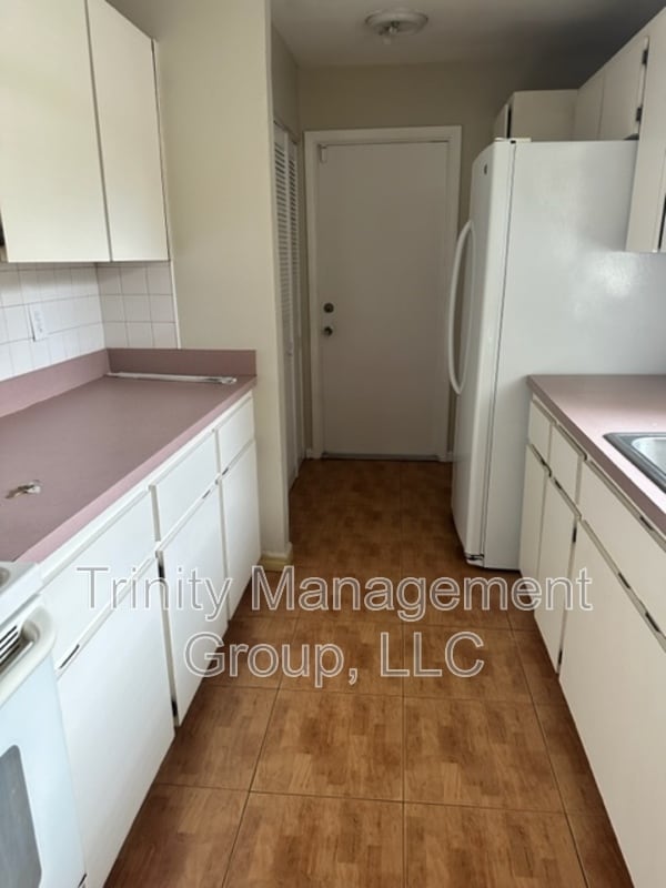 Photo - 1366 Haulover Ave
