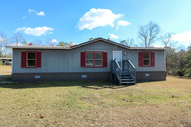 Remodeled Home in Lincoln, AL - Remodeled Home in Lincoln, AL