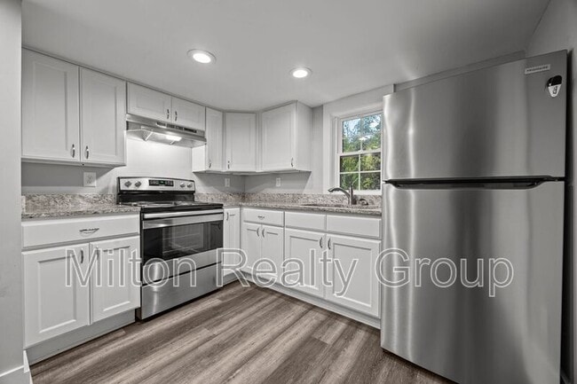 Photo - 210 S Elm Ave Unit A