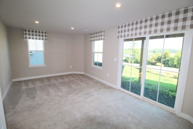 Photo - 4489 Drysdale St