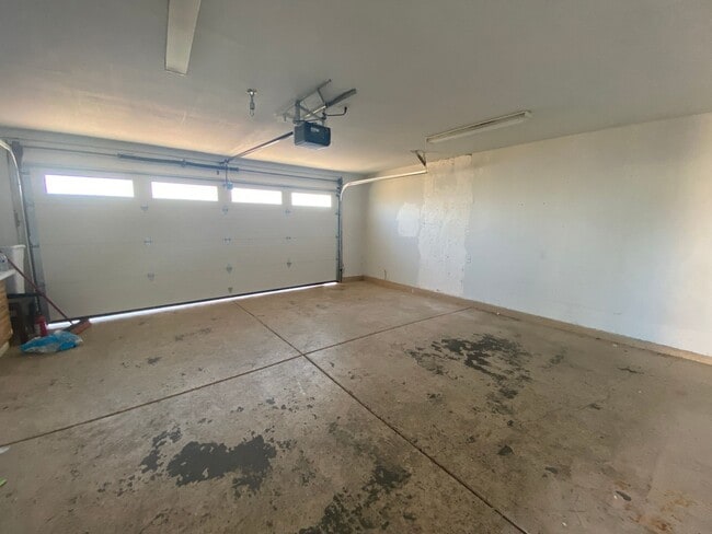 Photo - 189 Larsen Cir