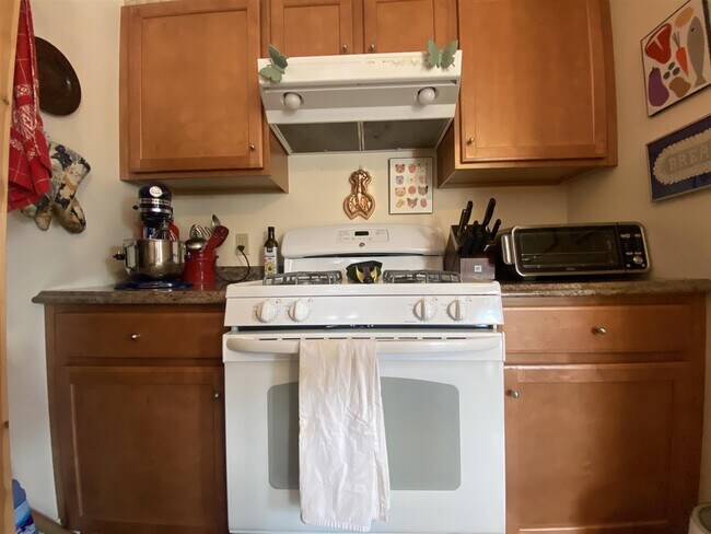 Photo - 126 Pine St Unidad 2