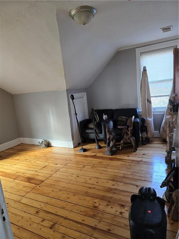 Photo - 910 Atwells Ave Unidad 3