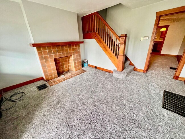 Photo - 3 Bed 1.5 Bath- Pittsburgh PA