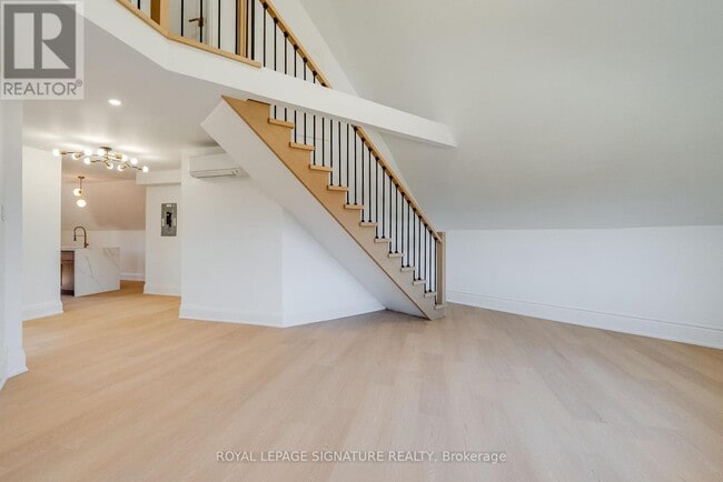 Photo - 1 Bellwoods Park Unité 3