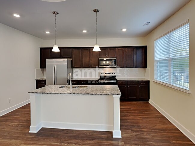 Photo - 3036 Esquire Dr