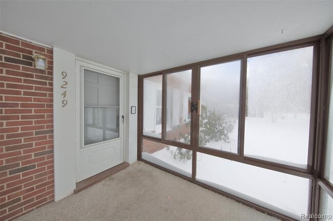 Photo - 9249 Whitall Ln