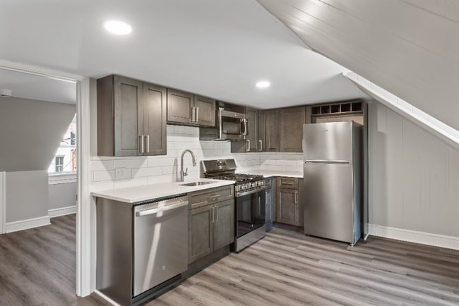 Photo - 249 N Mulberry St Unit 4