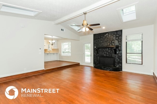 Photo - 115 Poplar Wy