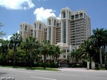 Building Photo - 7117 Pelican Bay Blvd Unit 1202