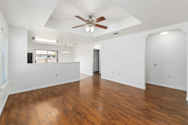 12524 Sky Harbor Dr