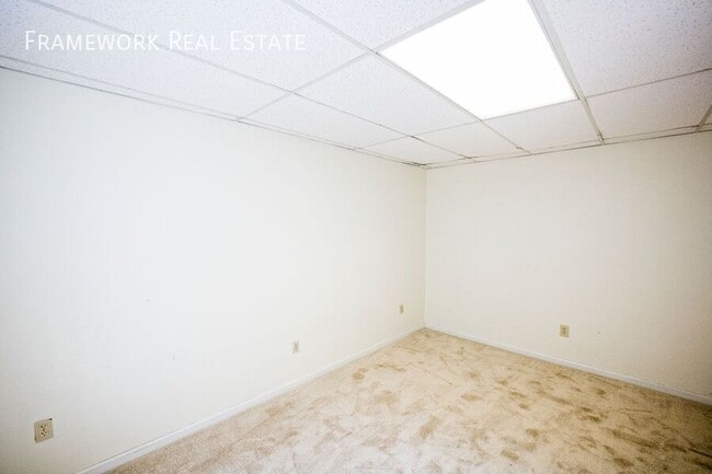 Photo - 6540 Clay St