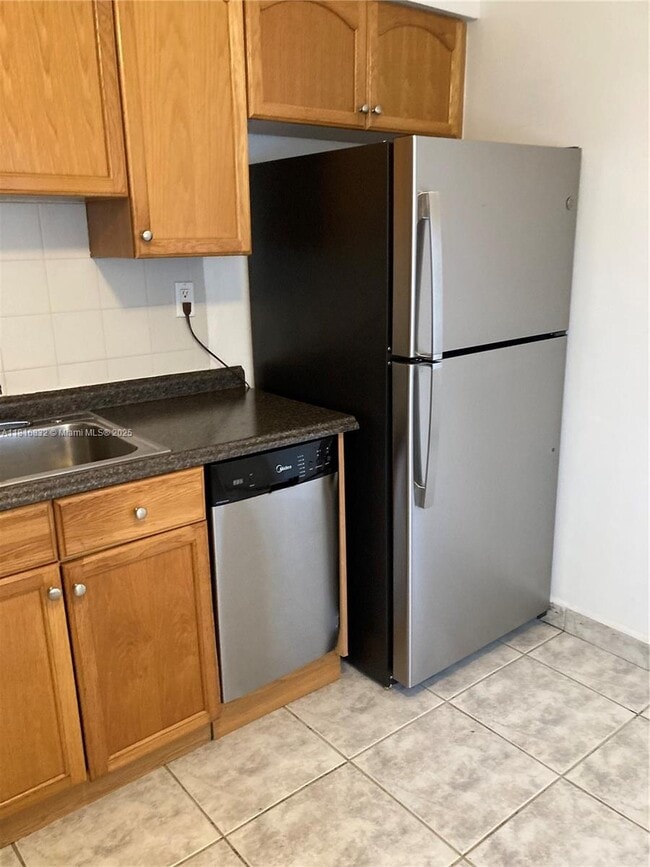 Photo - 812 NW 2nd St Apartment Unit 1-2