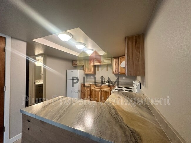 809 Bulwer St Unit D