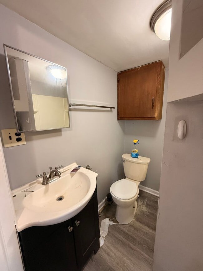 Photo - 122 Hayward St Unidad 122 1/2